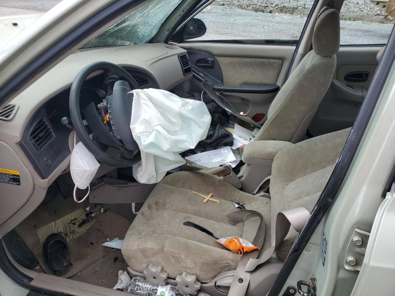 2003 HYUNDAI ELANTRA GLS photo 13