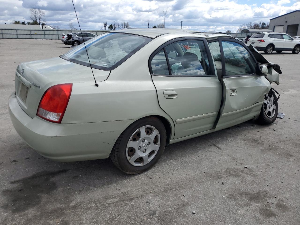 2003 HYUNDAI ELANTRA GLS photo 5