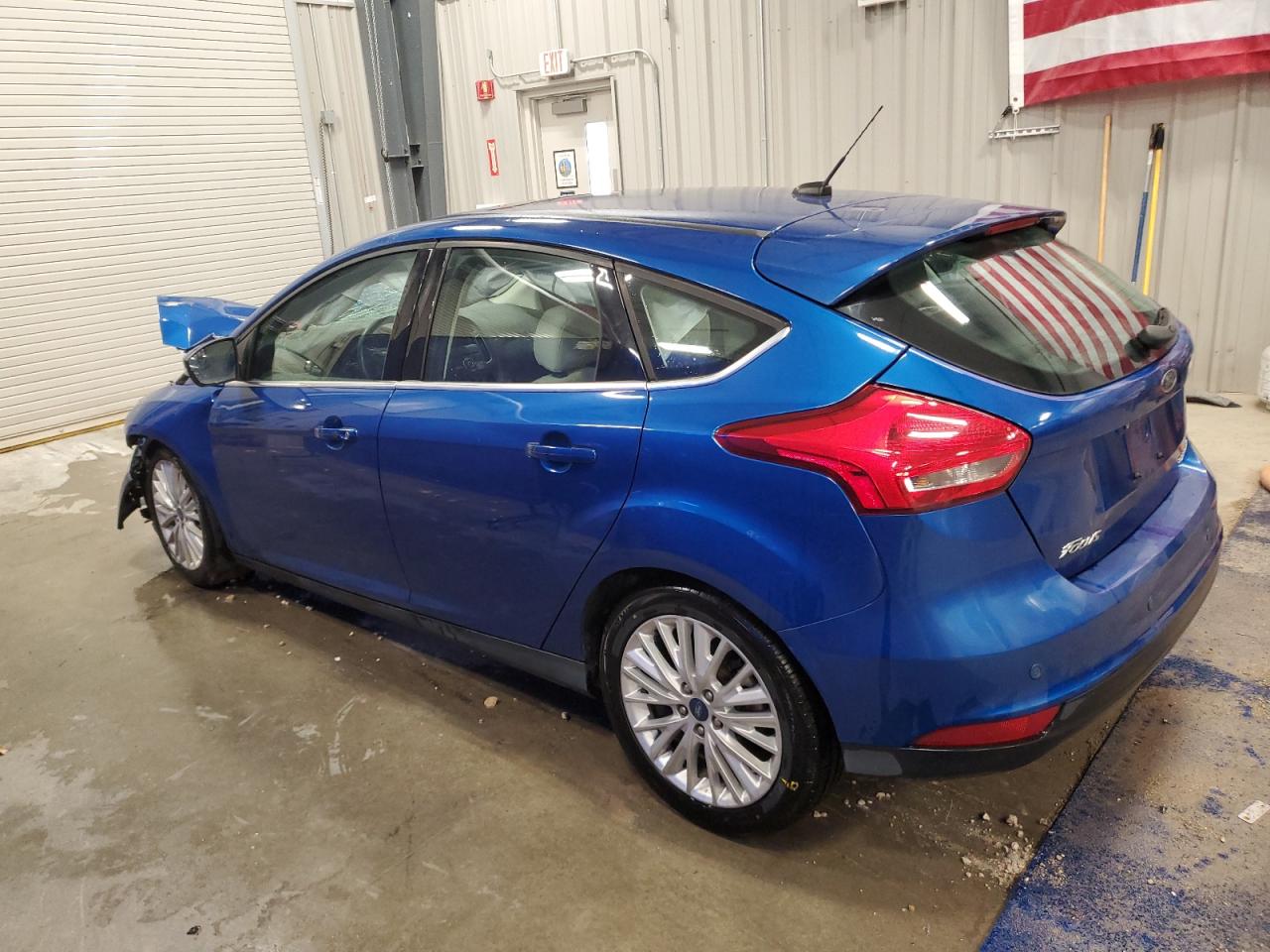 2018 FORD FOCUS TITANIUM photo 3
