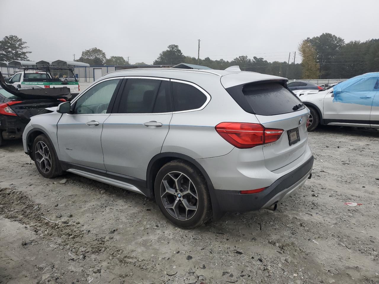 2016 BMW X1 XDRIVE28I photo 3