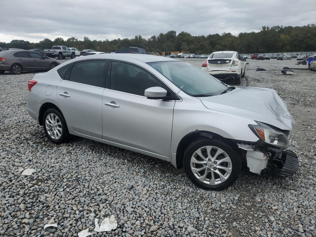 2017 NISSAN SENTRA S photo 4