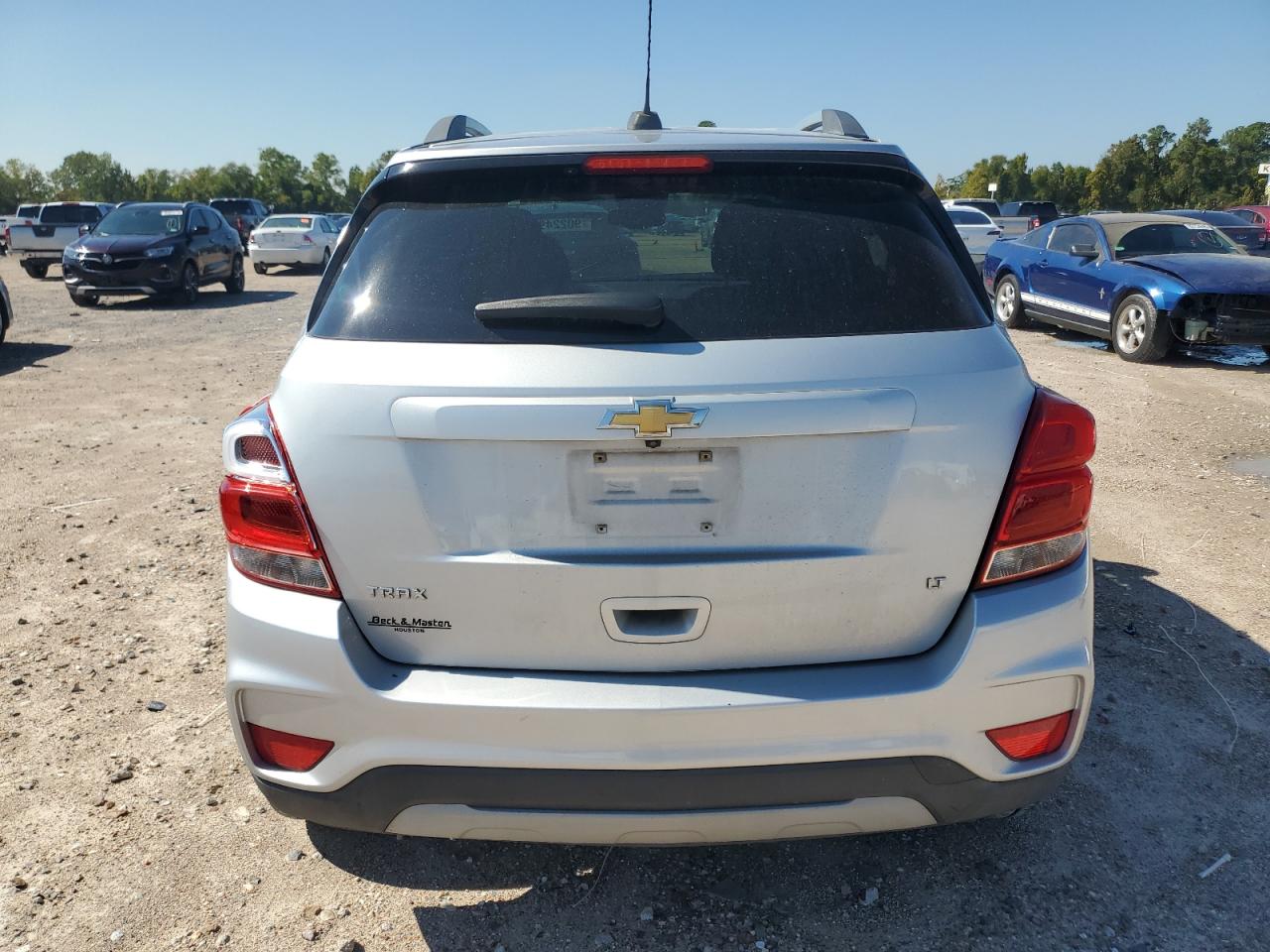 2017 CHEVROLET TRAX 1LT photo 11