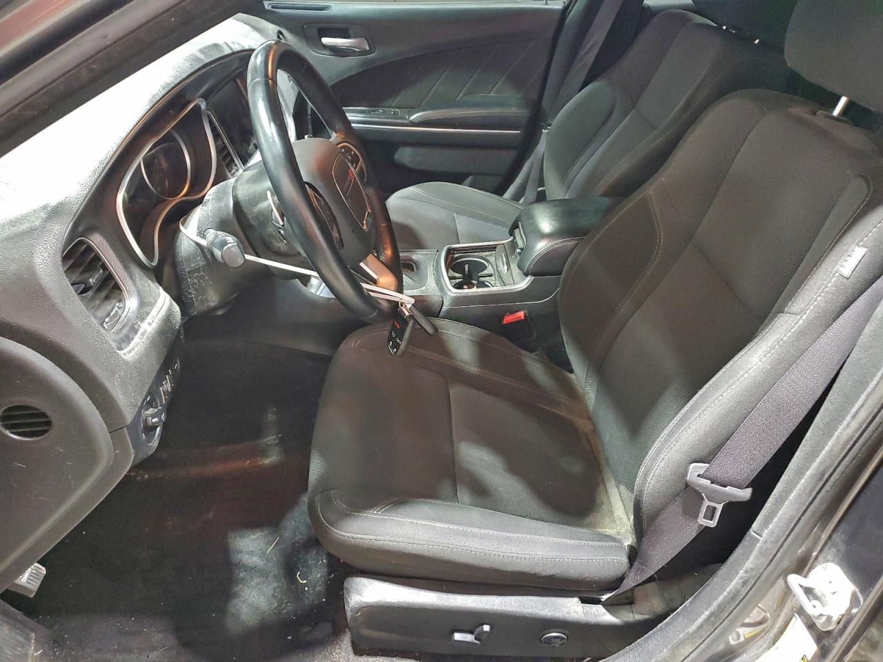 2016 DODGE CHARGER SXT photo 7