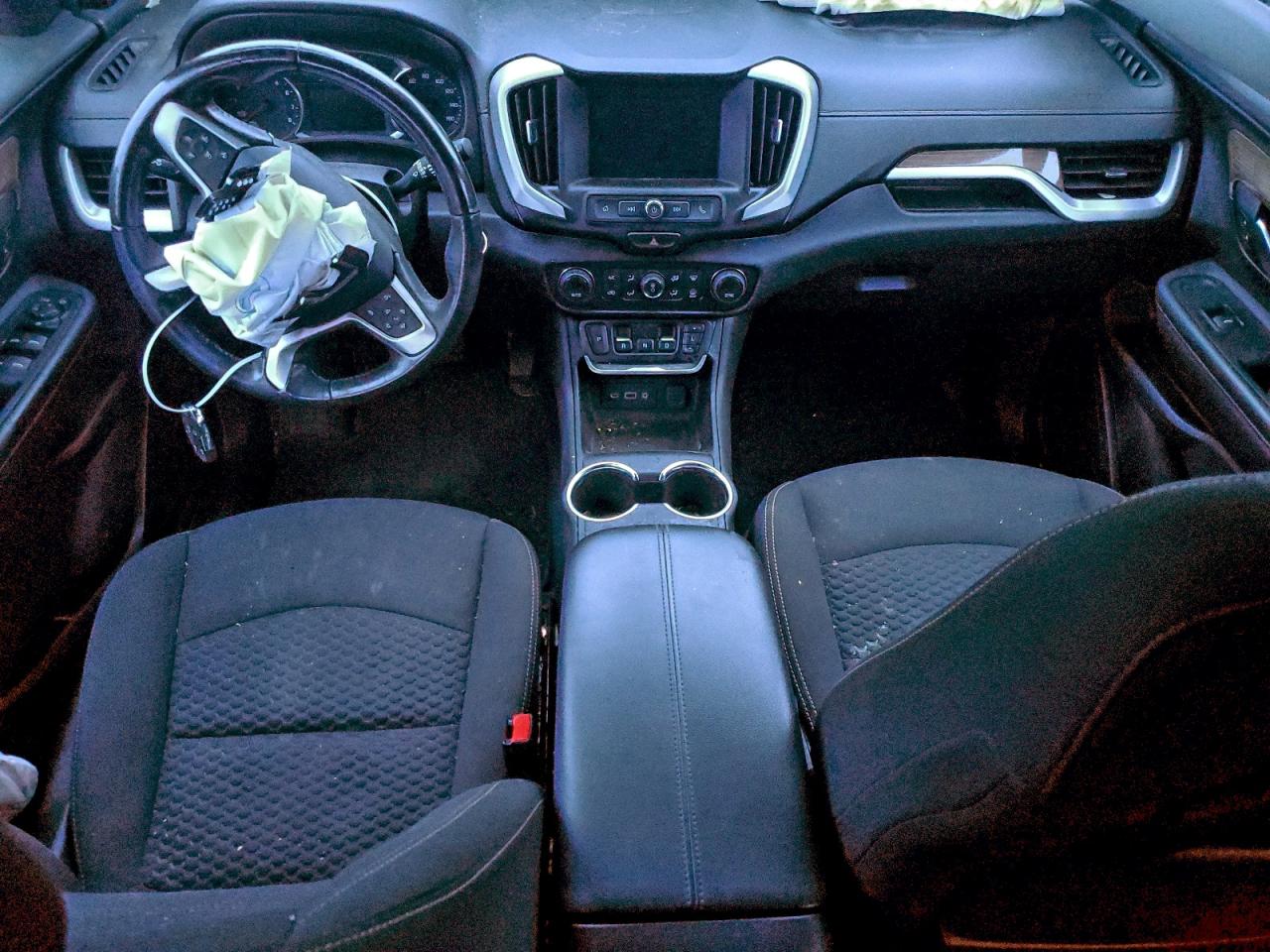 2020 GMC TERRAIN SLE photo 15