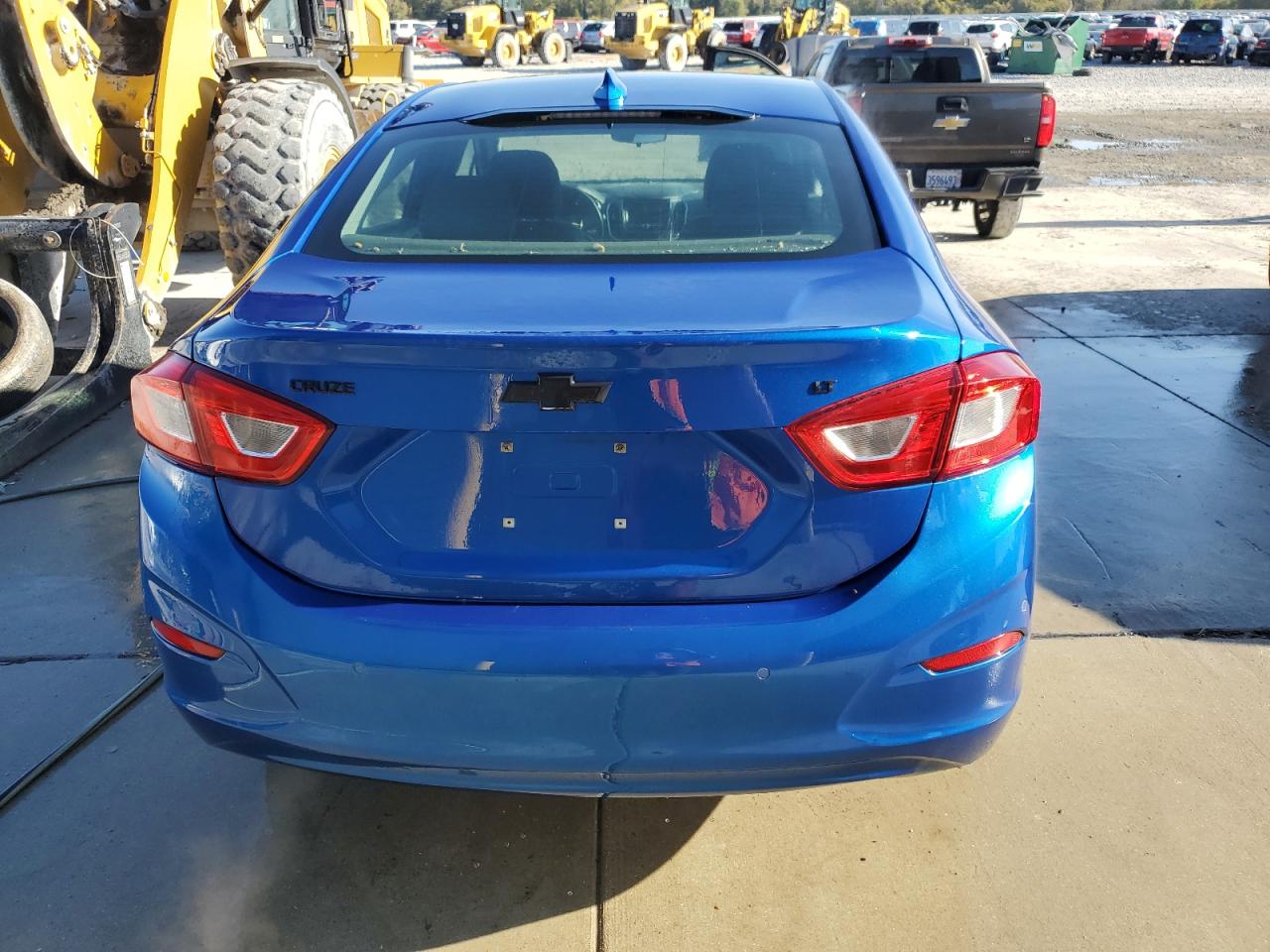 2019 CHEVROLET CRUZE LT photo 11