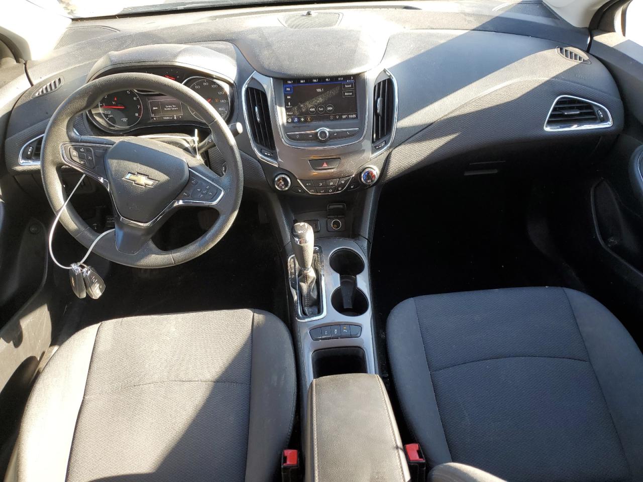 2019 CHEVROLET CRUZE LT photo 15