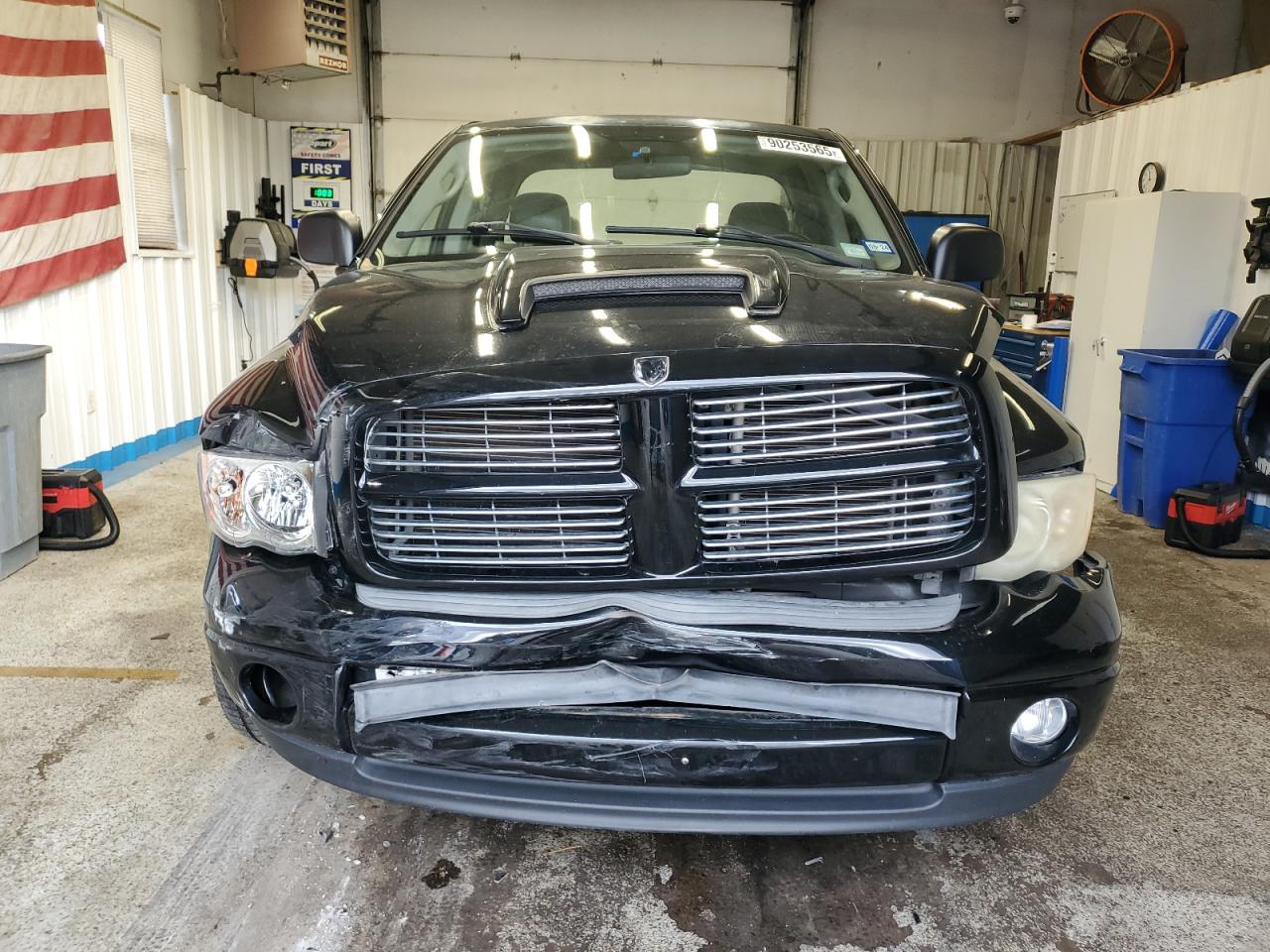 2004 DODGE RAM 1500 photo 13