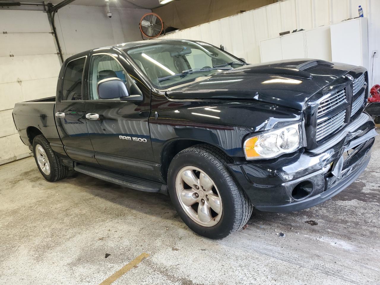 2004 DODGE RAM 1500 photo 10