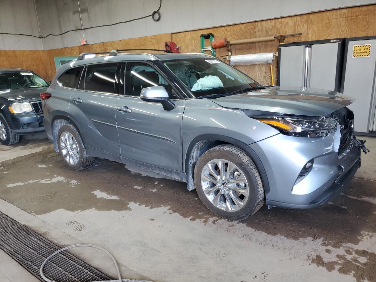 2022 TOYOTA HIGHLANDER LIMITED photo 10
