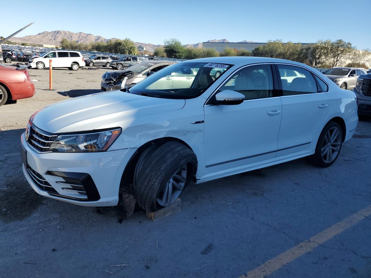 2017 VOLKSWAGEN PASSAT