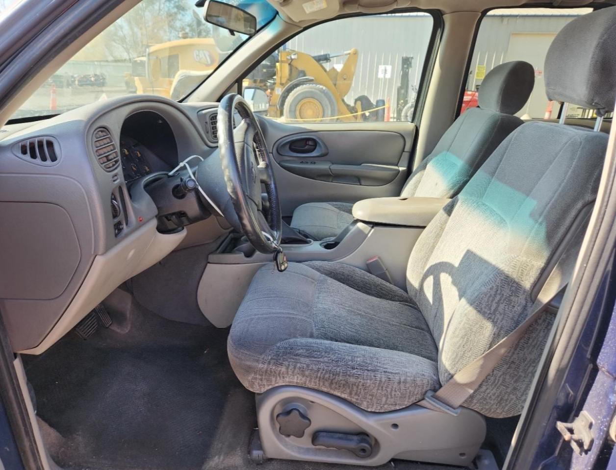 2003 CHEVROLET TRAILBLAZER photo 13