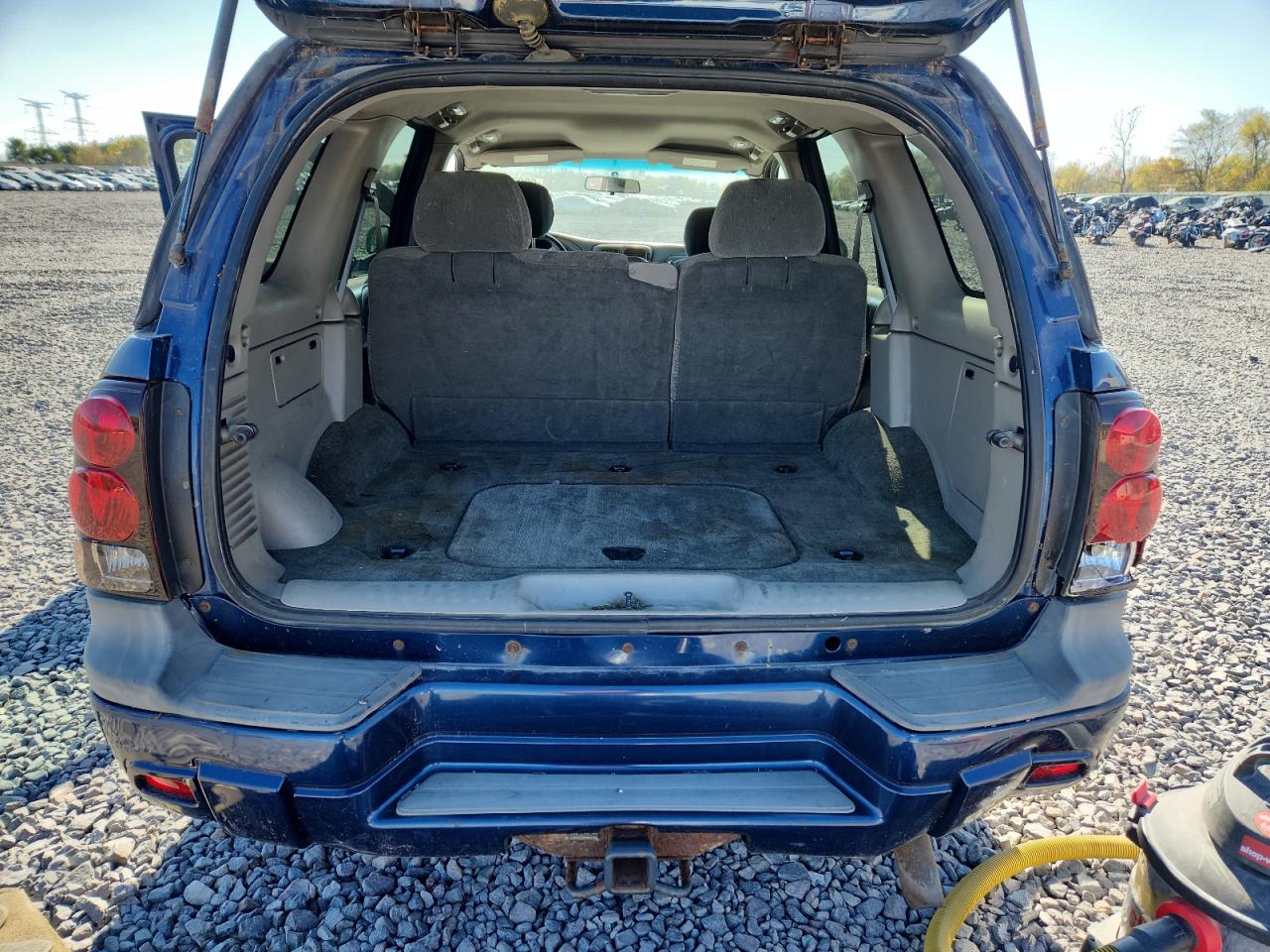 2003 CHEVROLET TRAILBLAZER photo 11