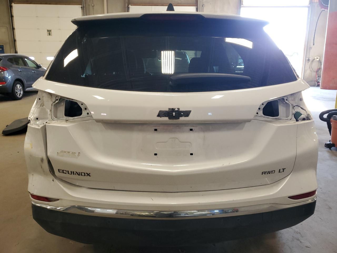 2021 CHEVROLET EQUINOX LT photo 16