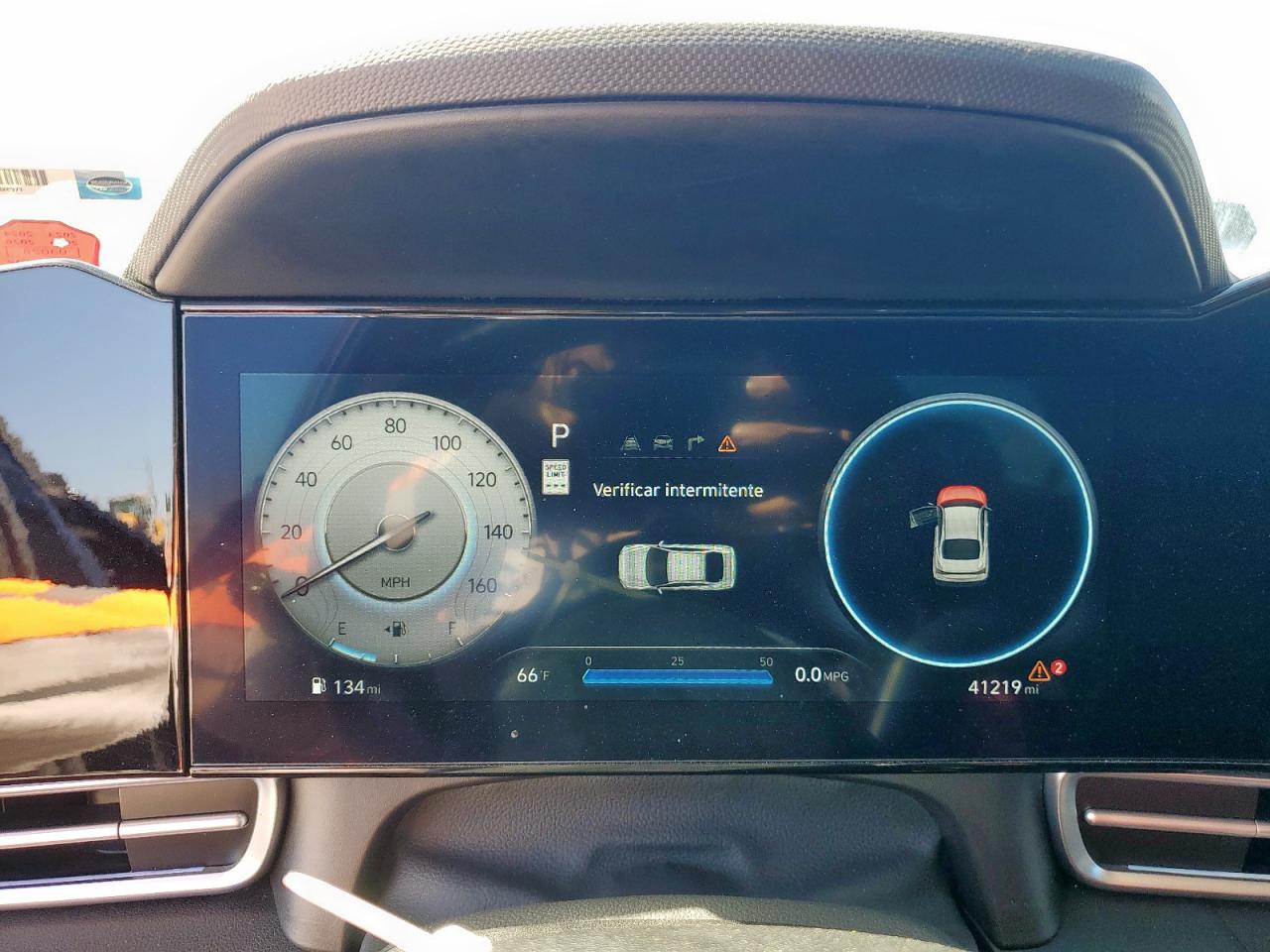 2024 HYUNDAI ELANTRA SEL photo 9