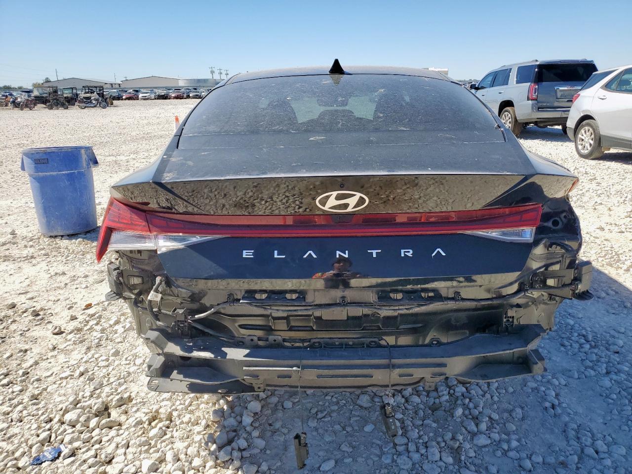 2024 HYUNDAI ELANTRA SEL photo 6