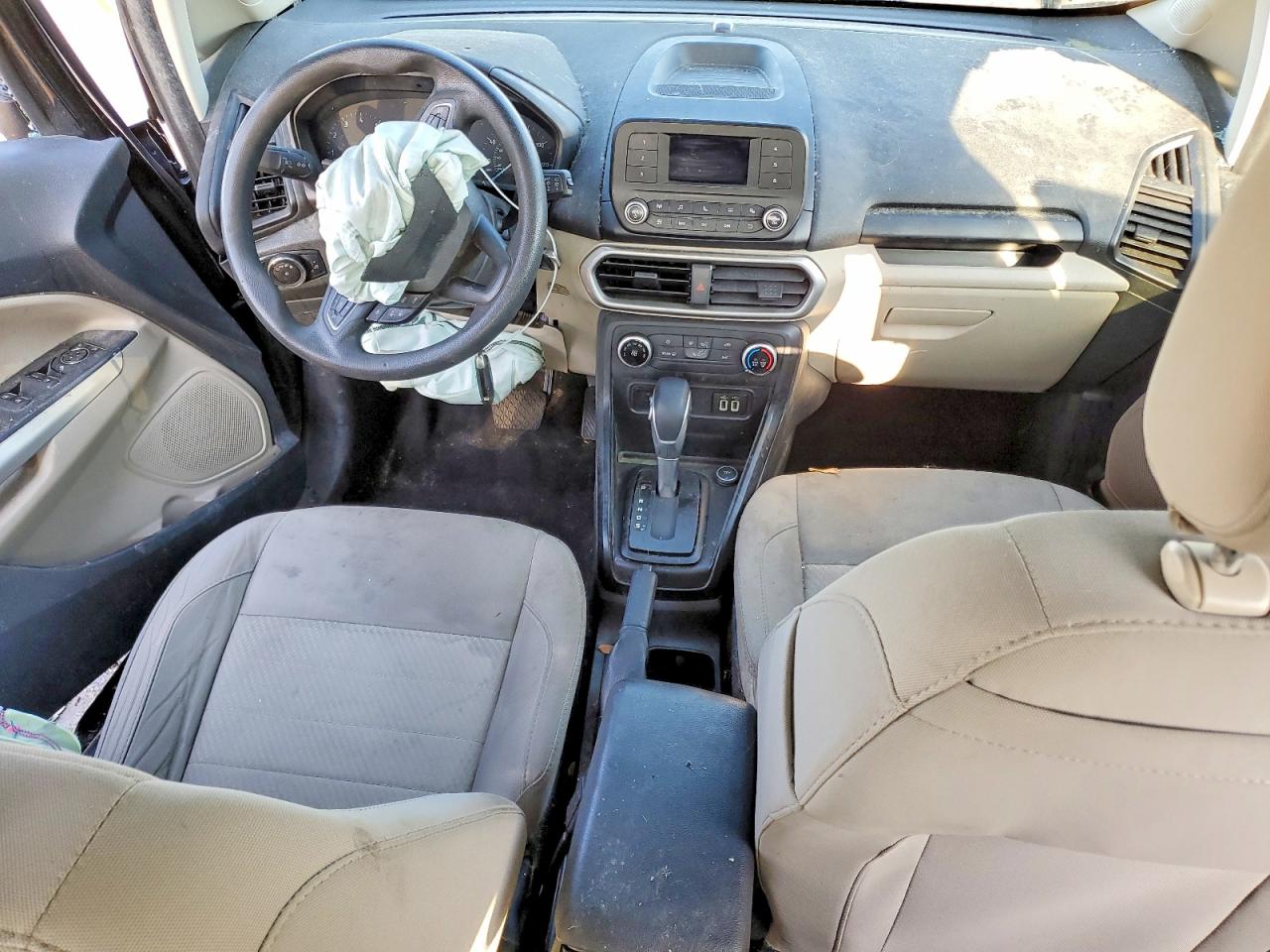 2021 FORD ECOSPORT S photo 8