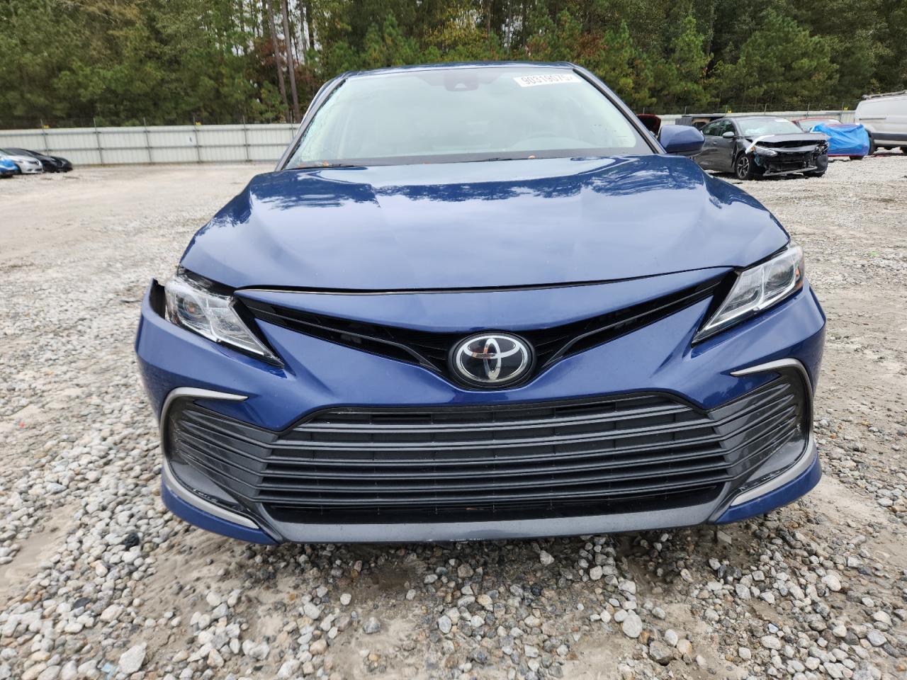 2023 TOYOTA CAMRY LE photo 9