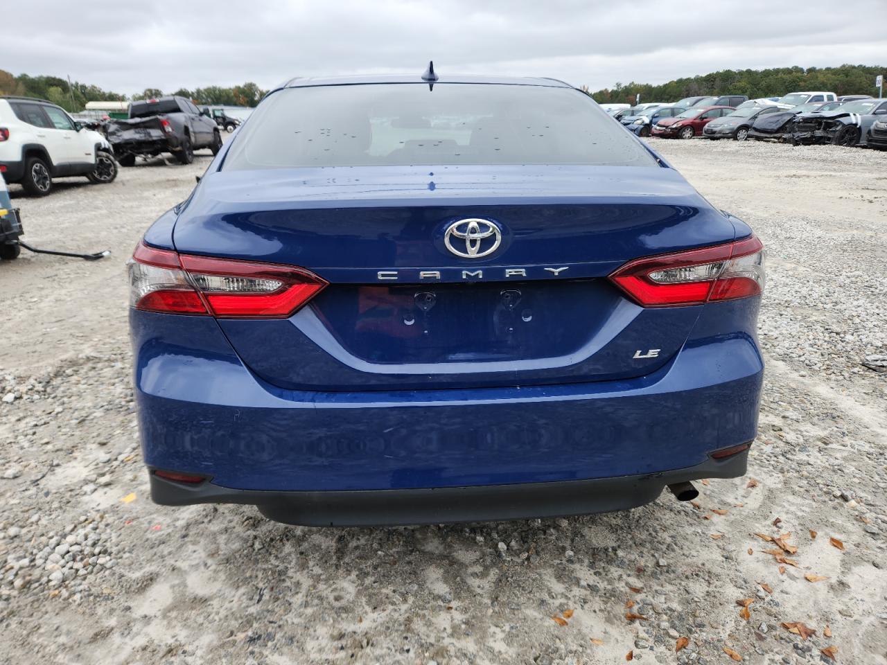 2023 TOYOTA CAMRY LE photo 11