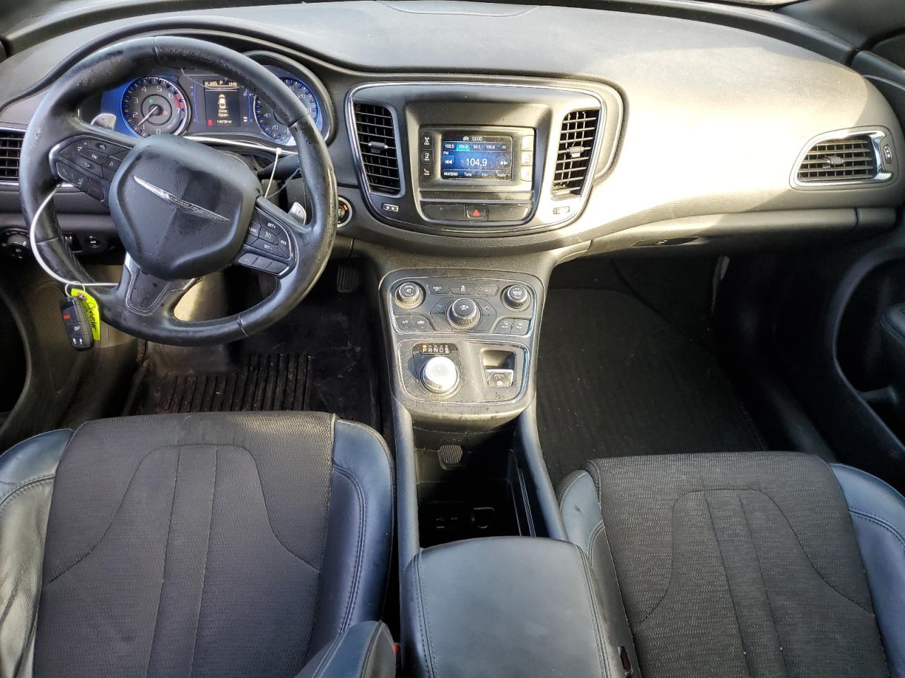 2015 CHRYSLER 200 S photo 15