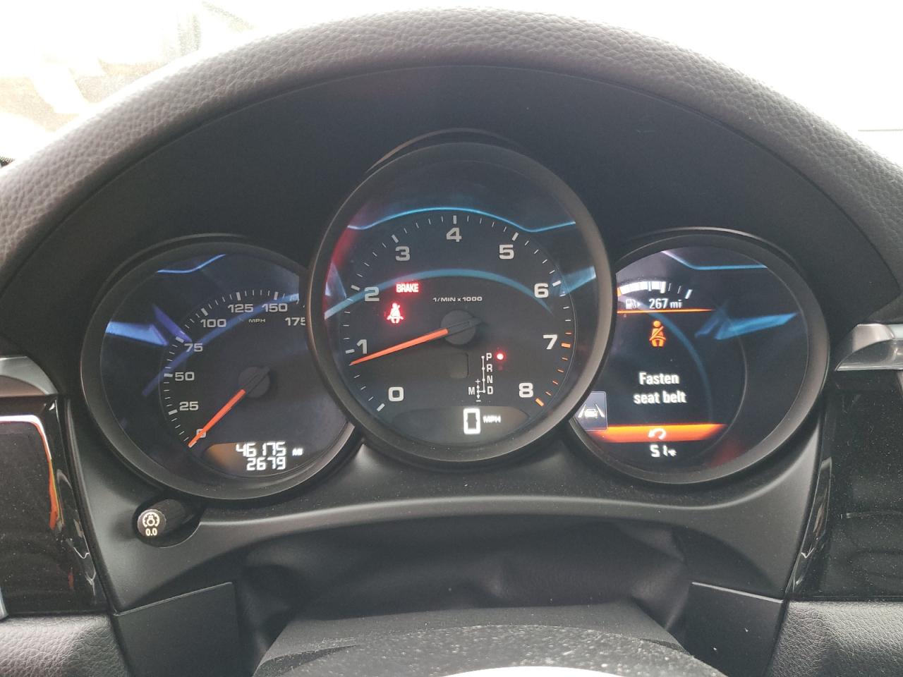 2018 PORSCHE MACAN photo 17