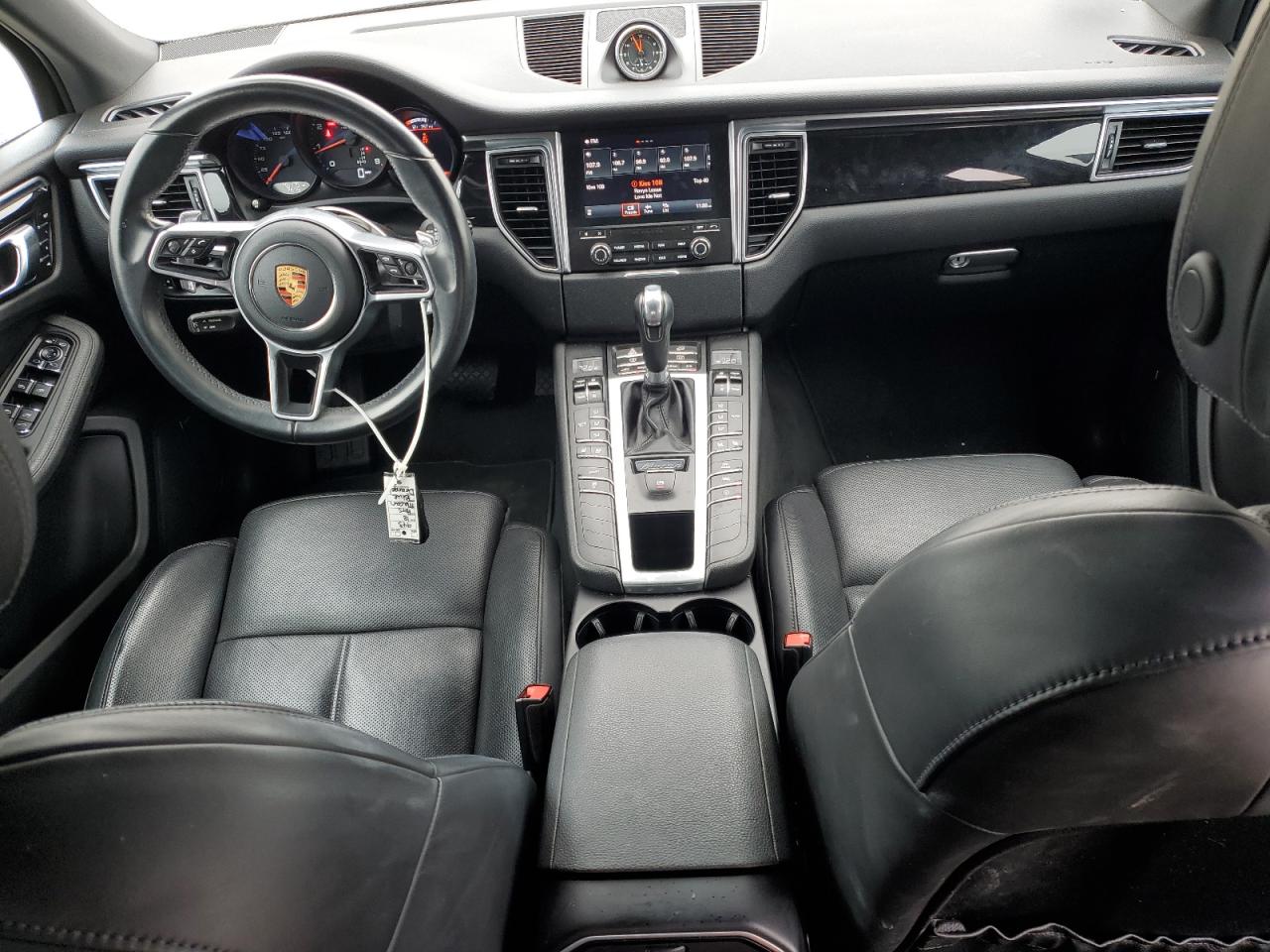 2018 PORSCHE MACAN photo 15
