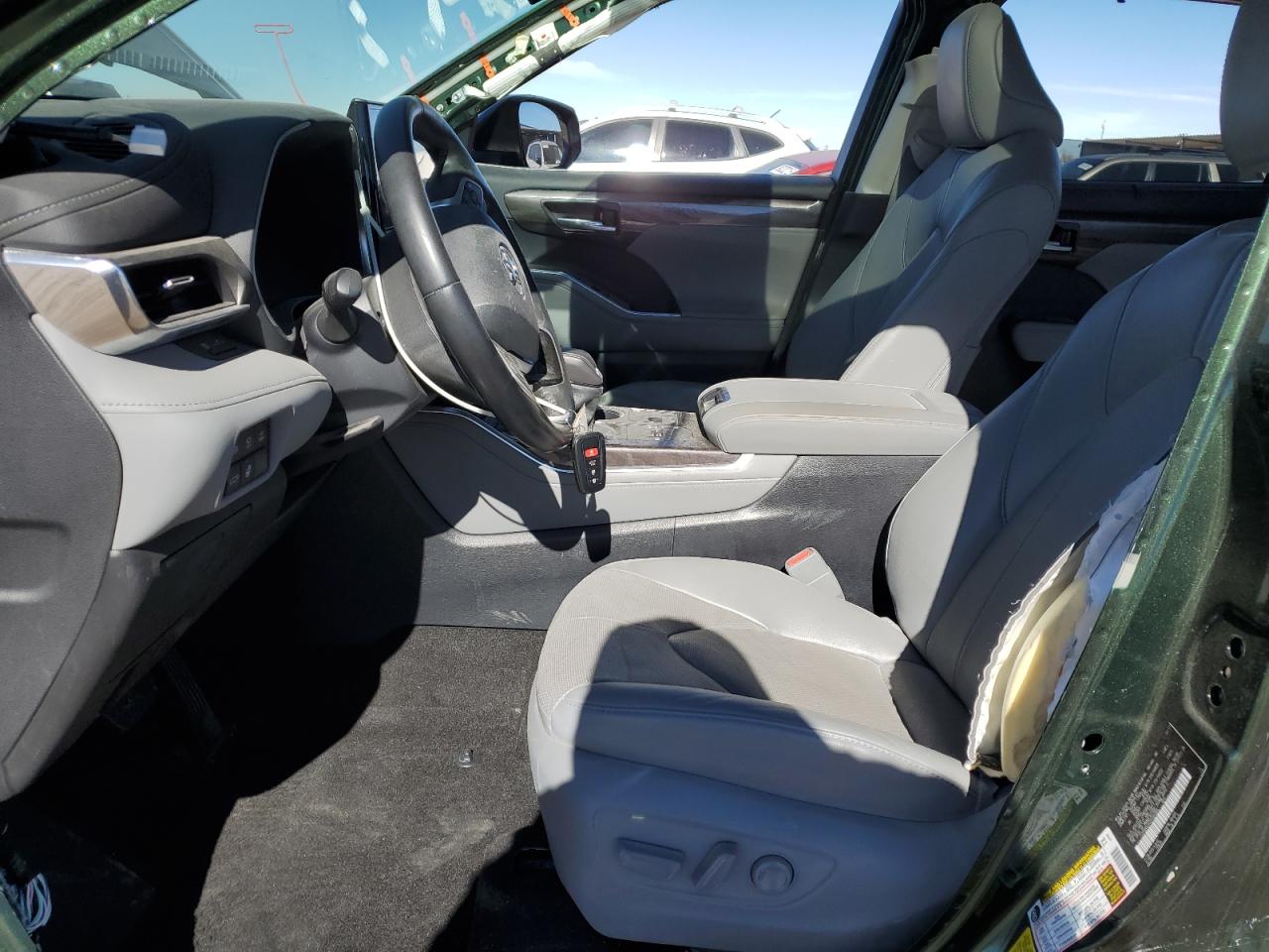 2023 TOYOTA HIGHLANDER HYBRID LIMITED photo 7