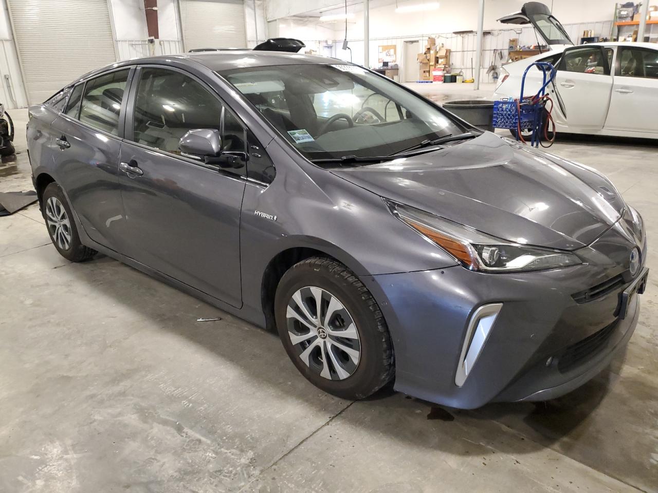 2019 TOYOTA PRIUS photo 4