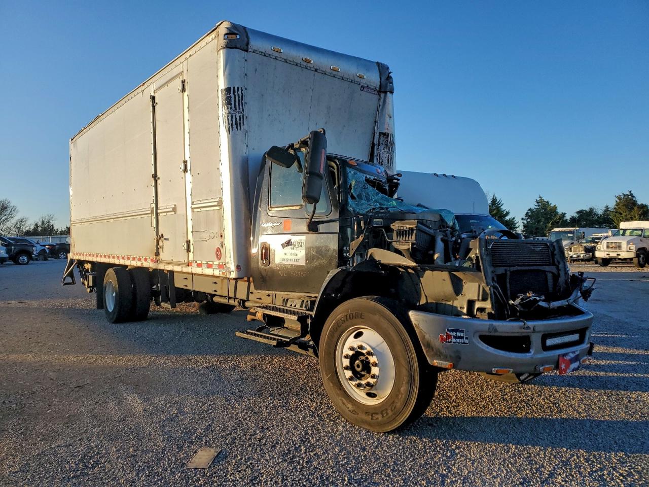 2014 INTERNATIONAL MA025 BOX TRUCK photo 4