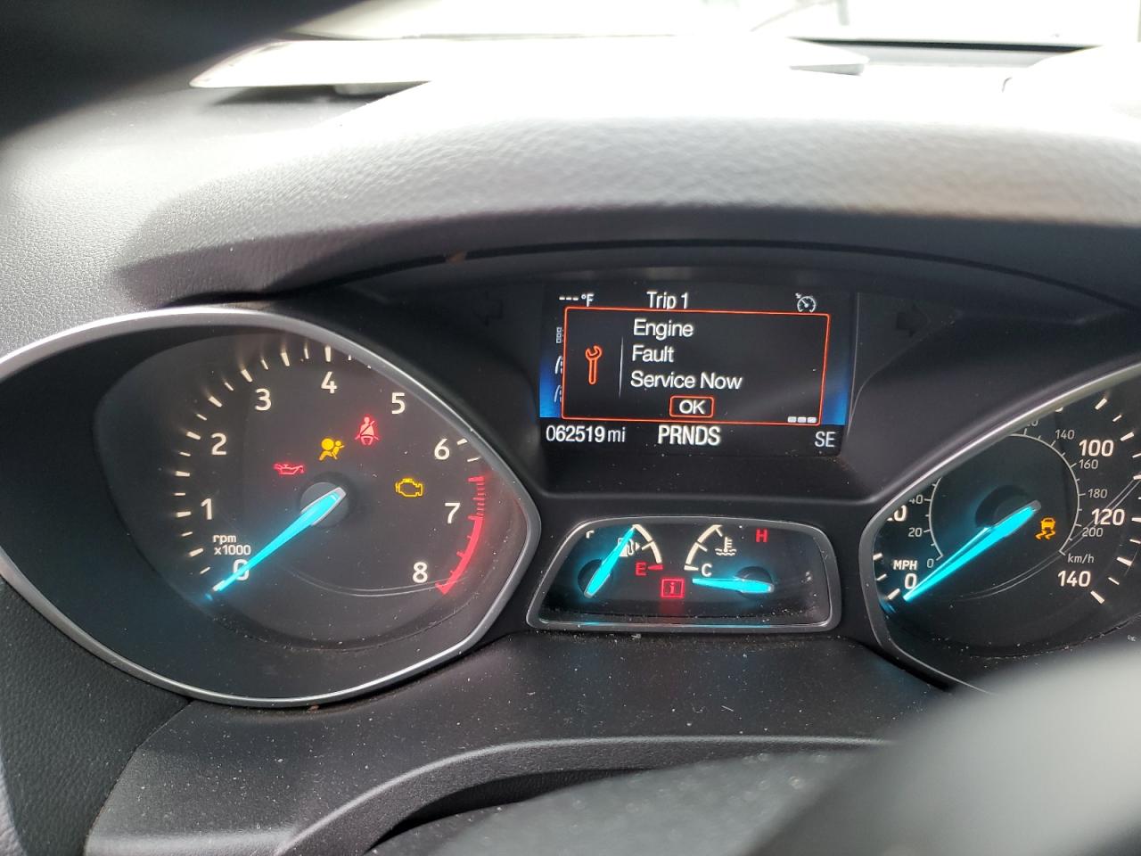 2017 FORD ESCAPE SE photo 17