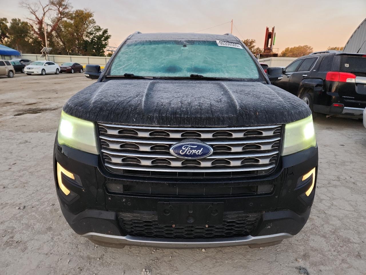 2016 FORD EXPLORER XLT photo 9
