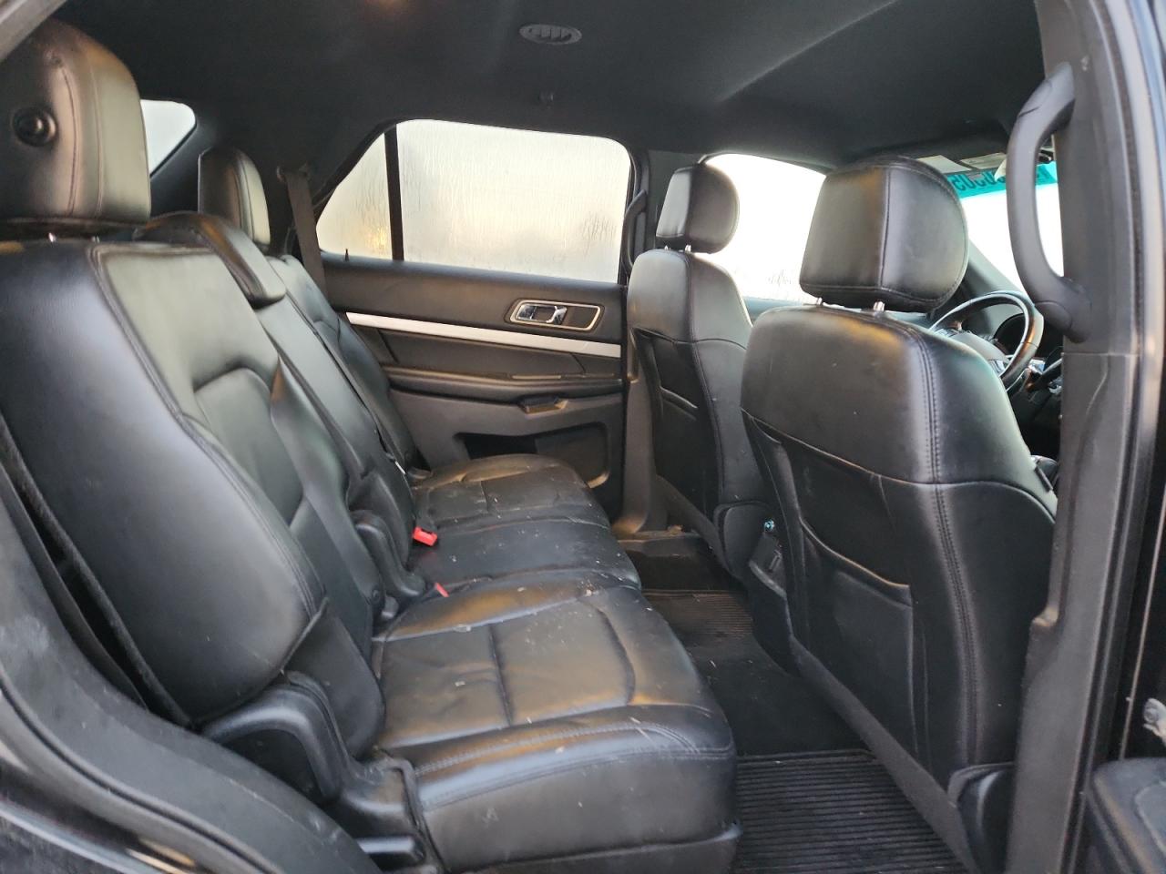 2016 FORD EXPLORER XLT photo 21