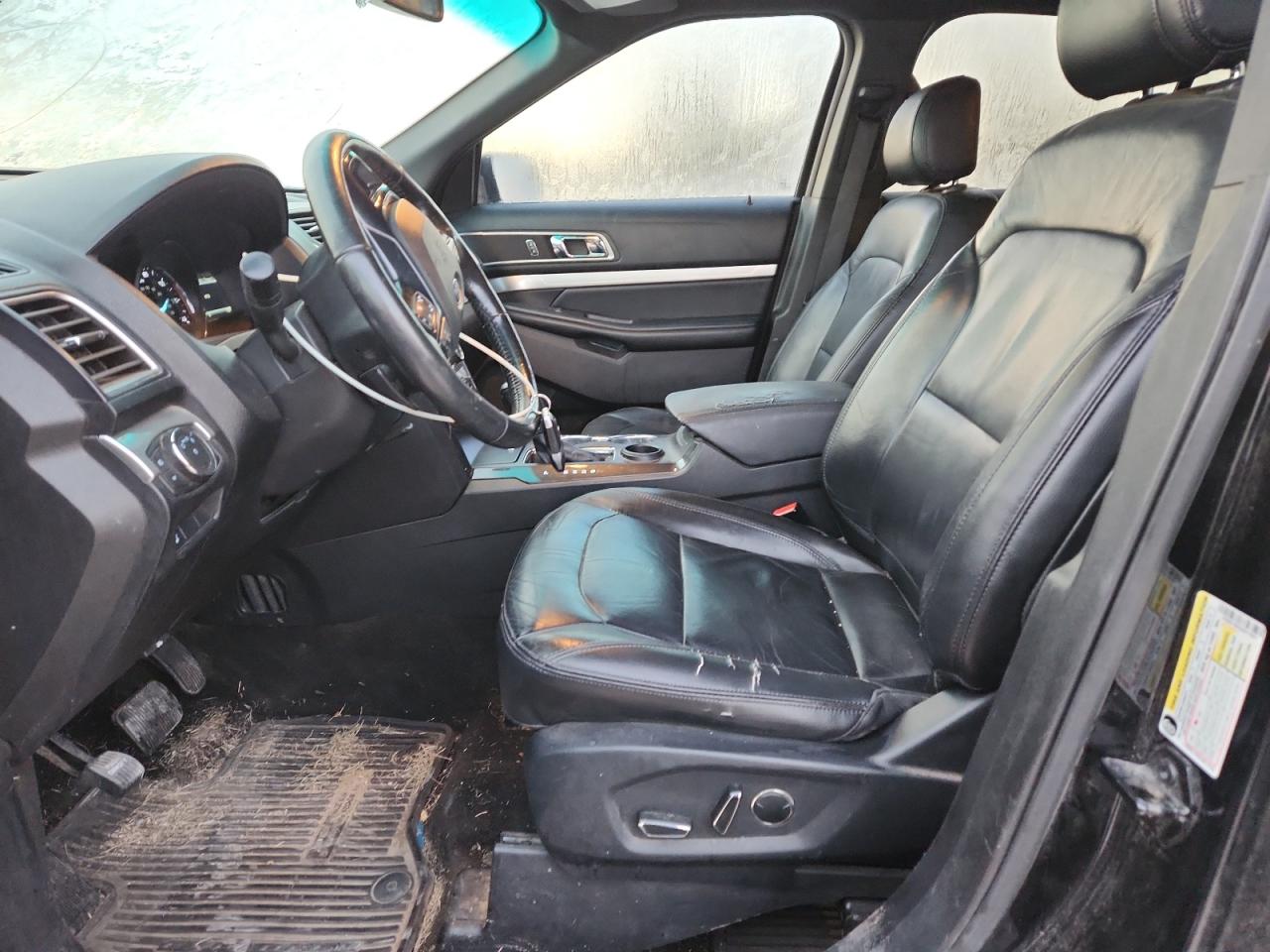 2016 FORD EXPLORER XLT photo 13