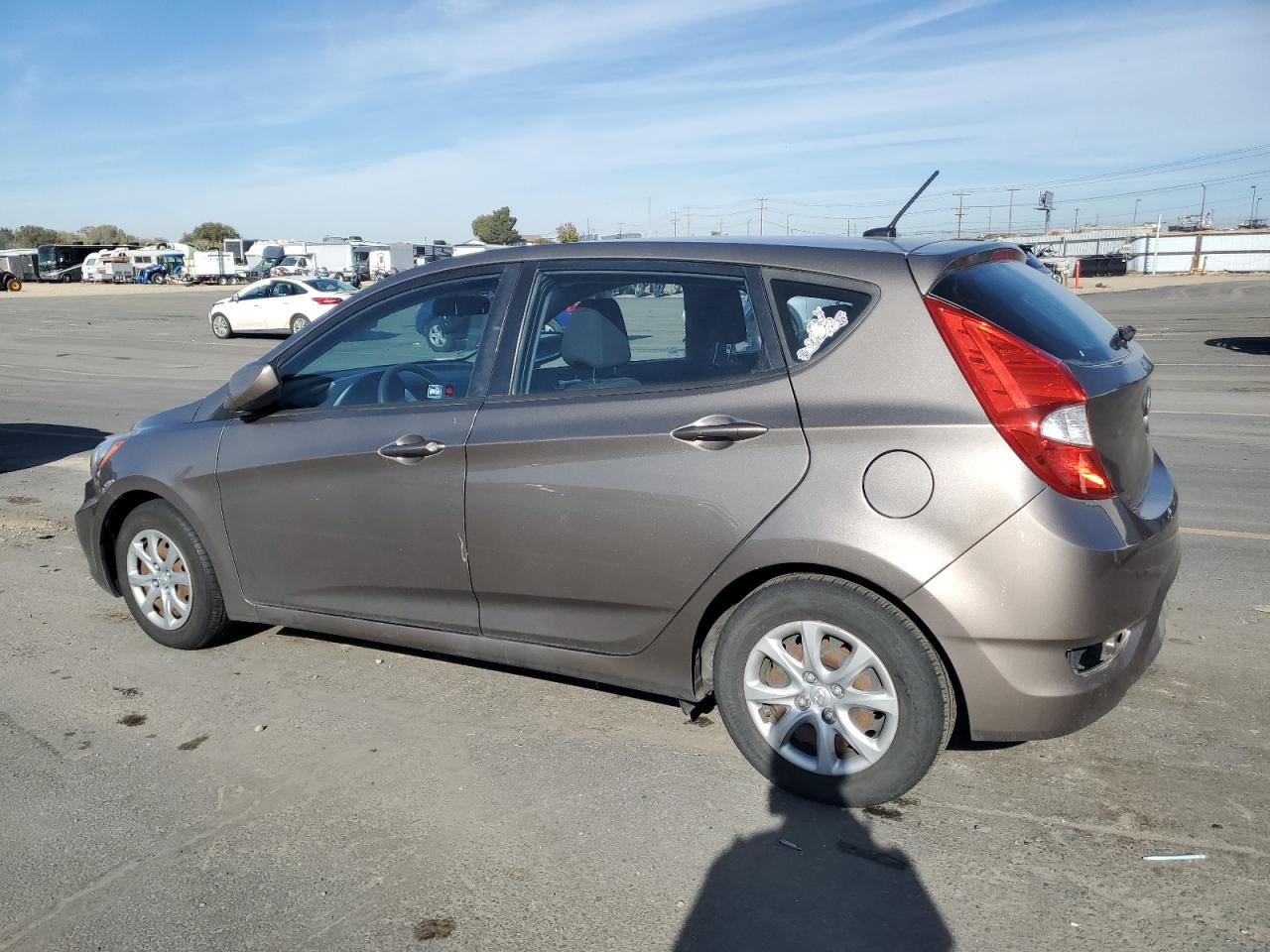 2014 HYUNDAI ACCENT GS photo 2