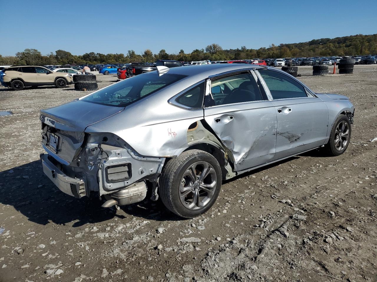 2024 HONDA ACCORD EX photo 5