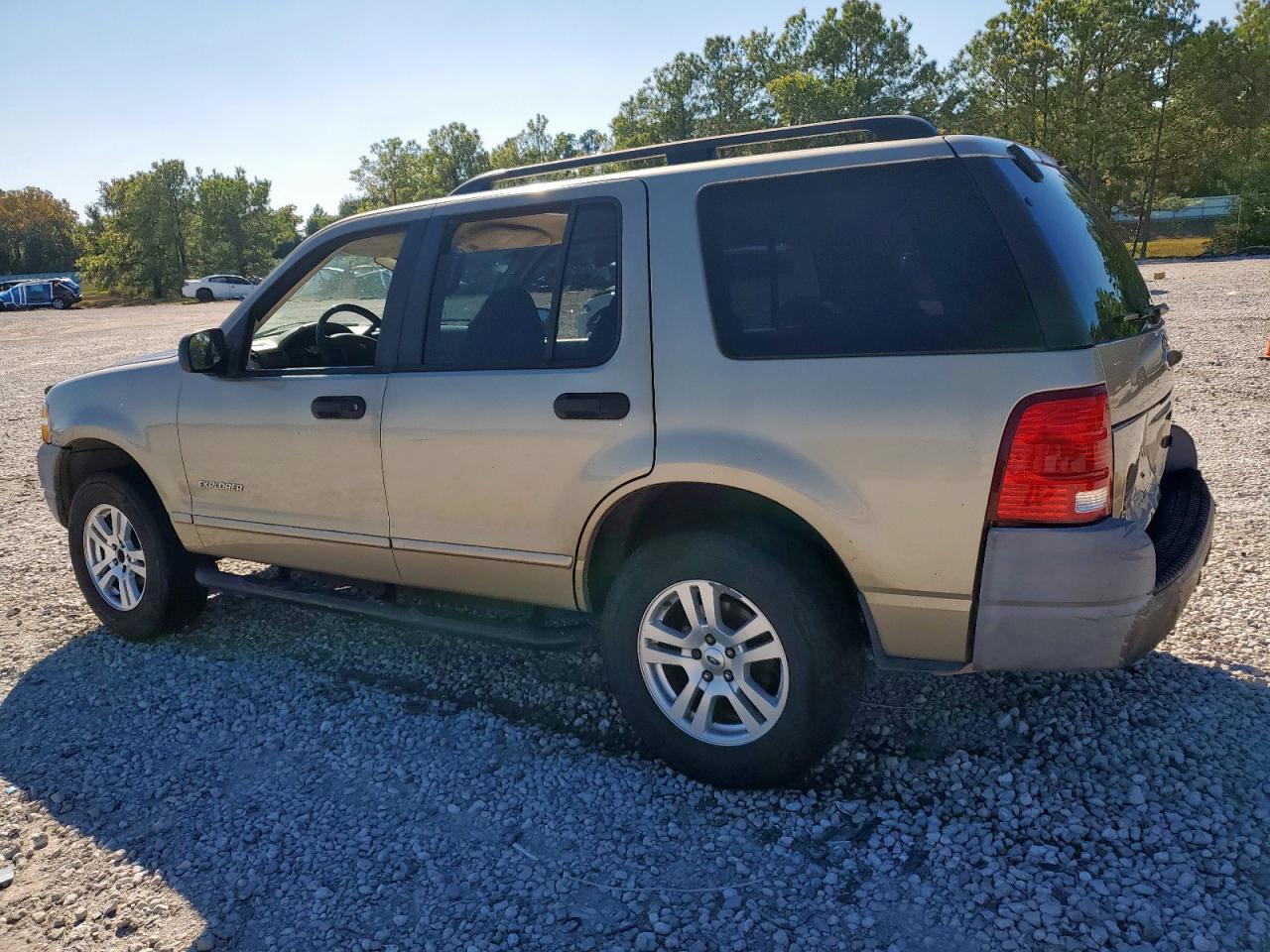 2002 FORD EXPLORER XLS photo 2