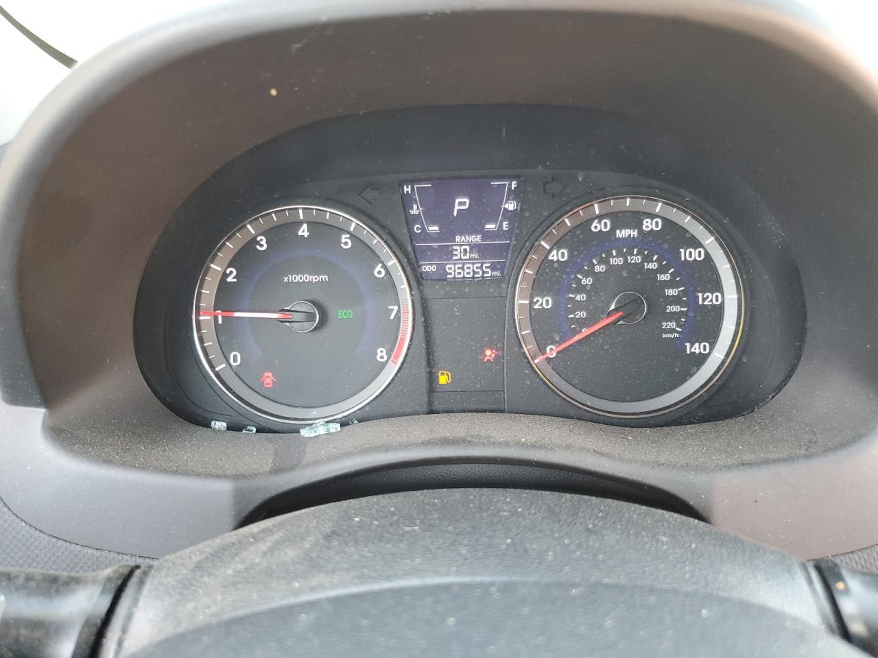2012 HYUNDAI ACCENT photo 9