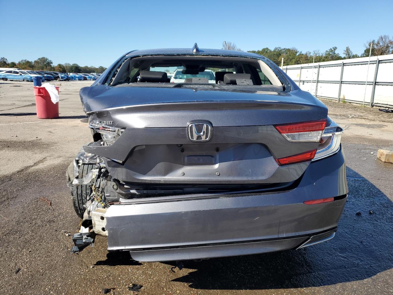 2018 HONDA ACCORD EX photo 6