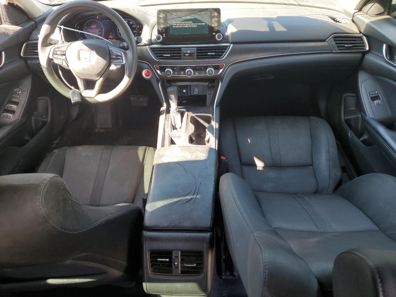 2018 HONDA ACCORD EX photo 8