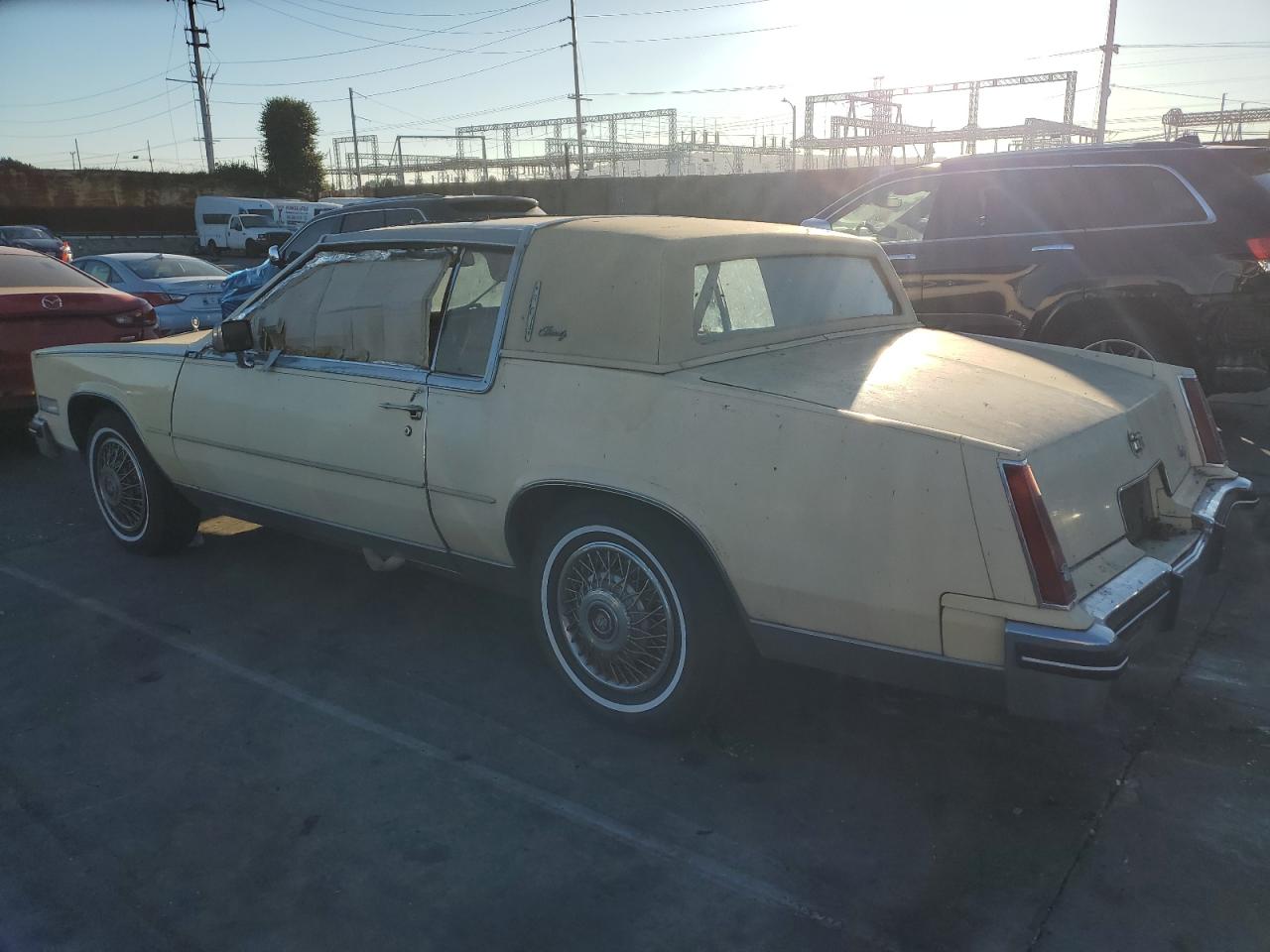 1985 CADILLAC ELDORADO photo 2