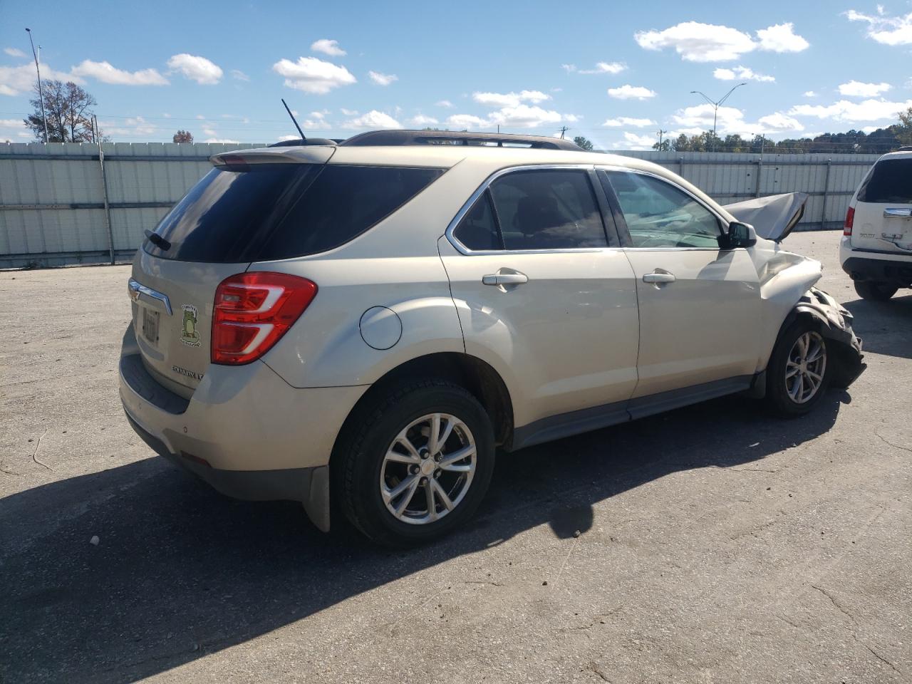 2016 CHEVROLET EQUINOX LT photo 3