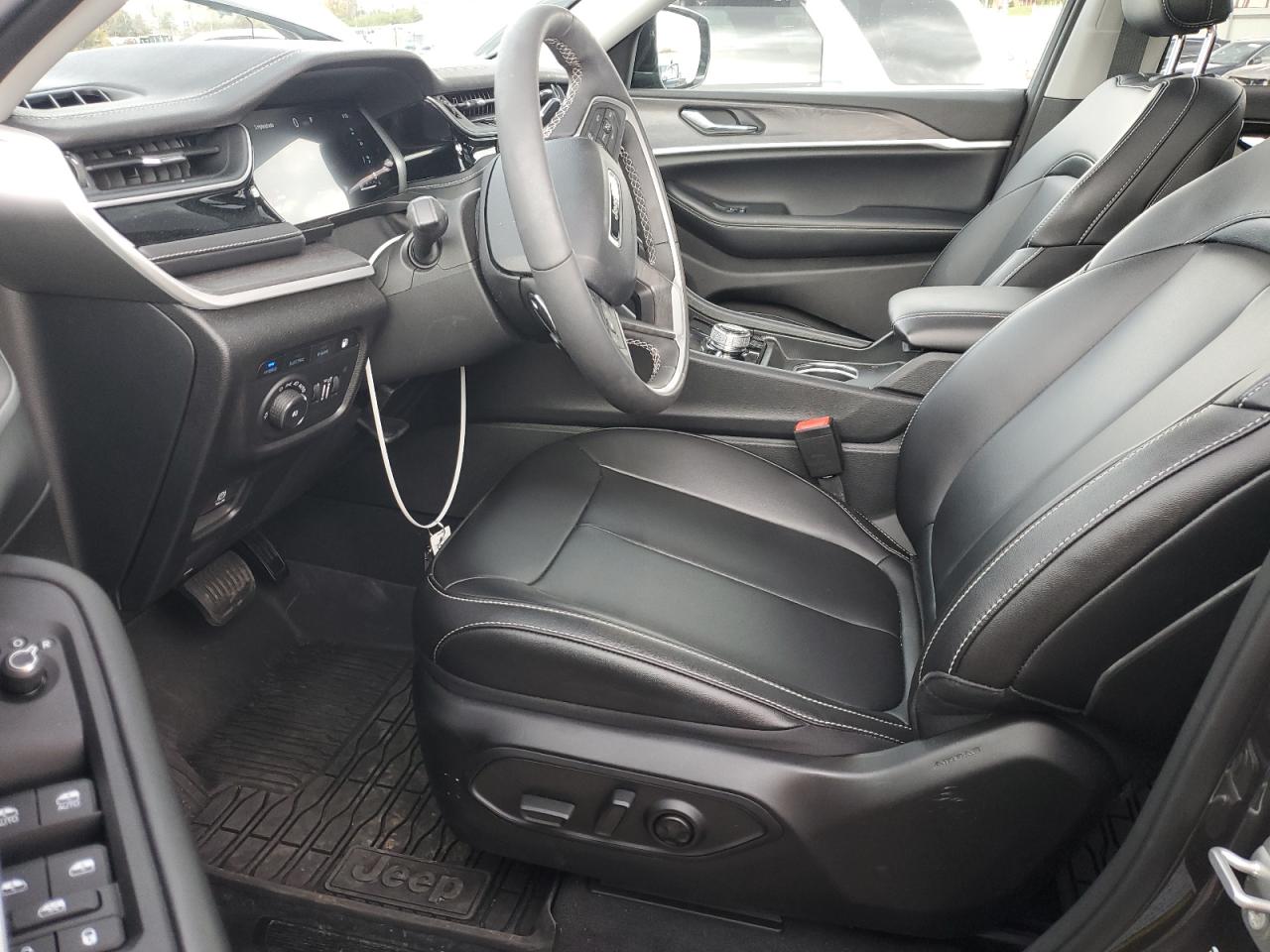 2024 JEEP GRAND CHEROKEE LIMITED 4XE photo 7