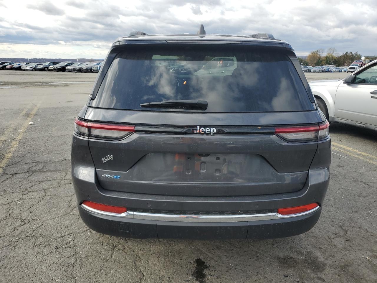2024 JEEP GRAND CHEROKEE LIMITED 4XE photo 6