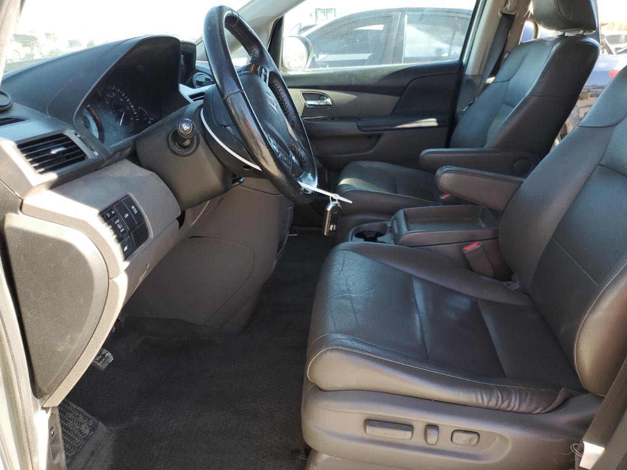 2014 HONDA ODYSSEY EXL photo 7