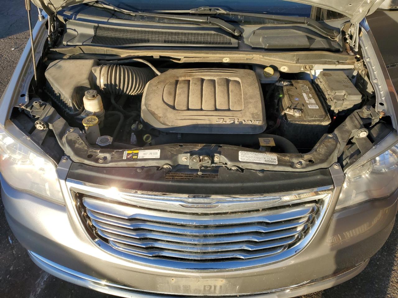 2013 CHRYSLER TOWN & COUNTRY TOURING L photo 23