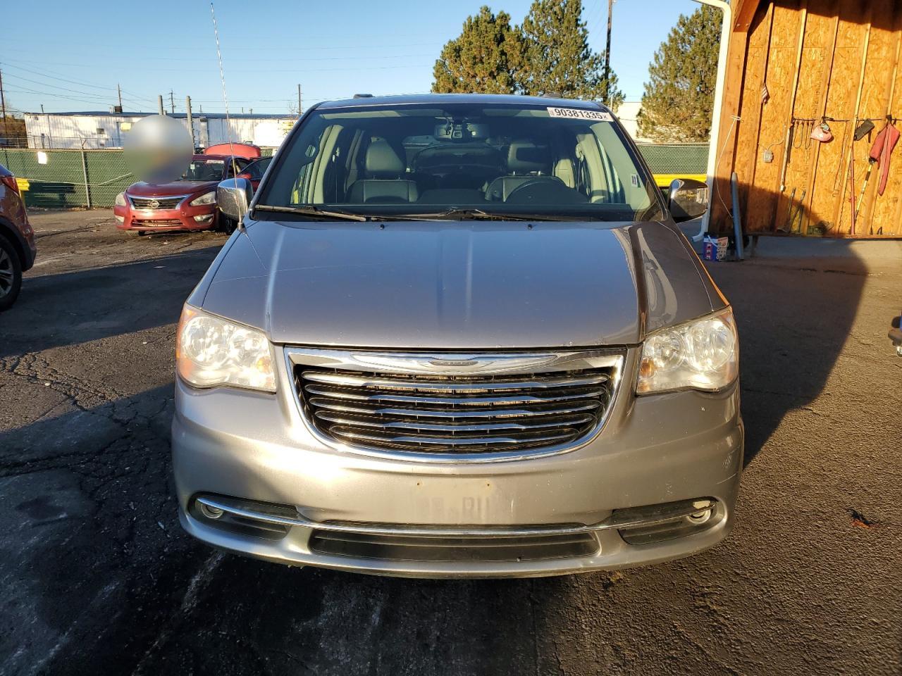 2013 CHRYSLER TOWN & COUNTRY TOURING L photo 9