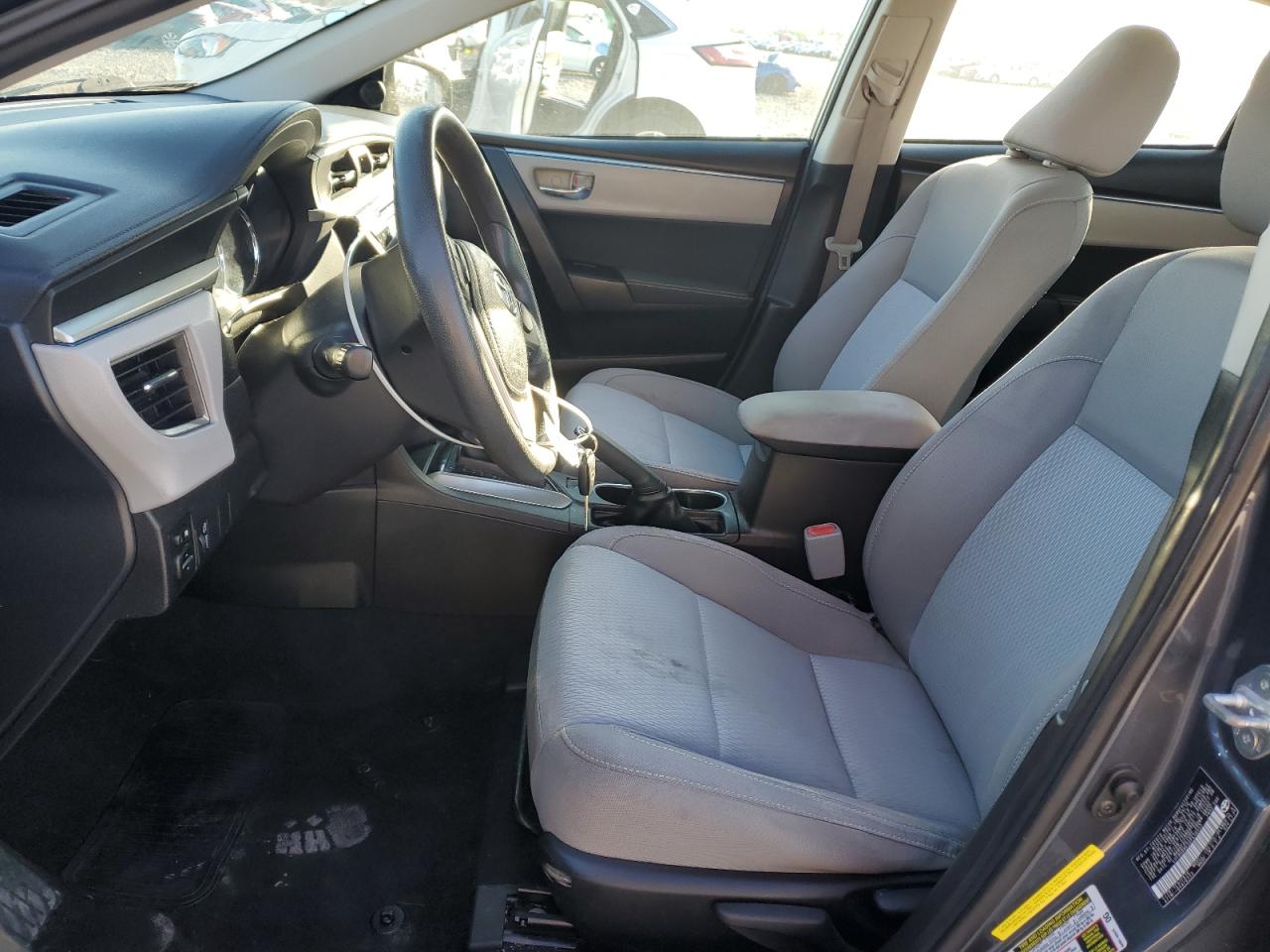 2016 TOYOTA COROLLA L photo 19