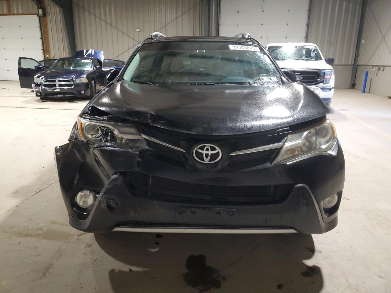2014 TOYOTA RAV4 LIMITED photo 5