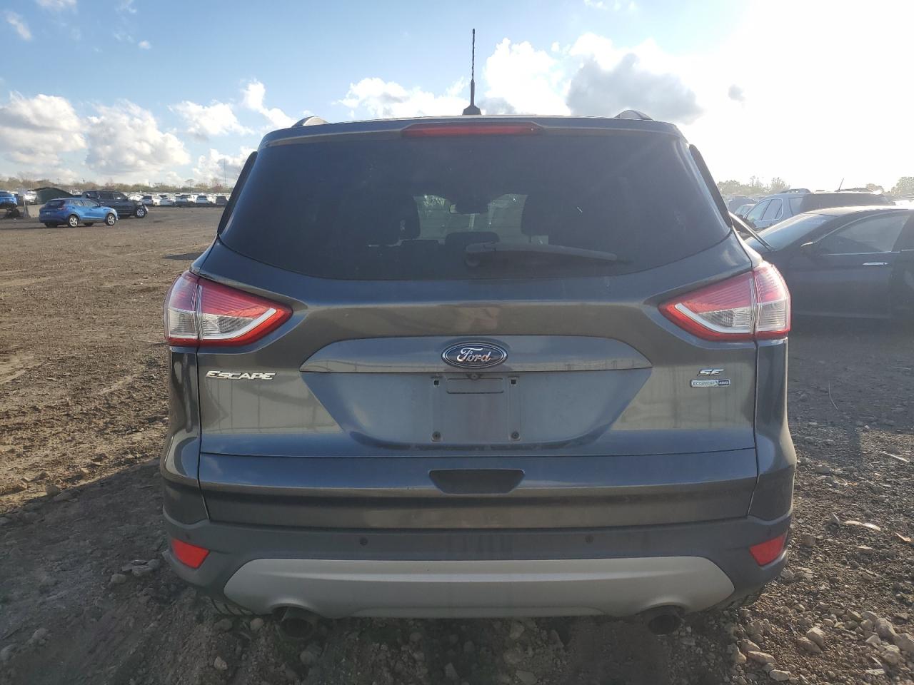 2015 FORD ESCAPE SE photo 16