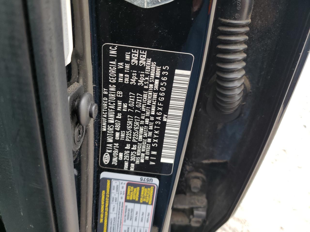 2015 KIA SORENTO LX photo 13