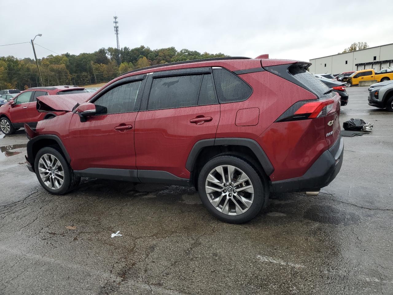 2019 TOYOTA RAV4 XLE PREMIUM photo 3